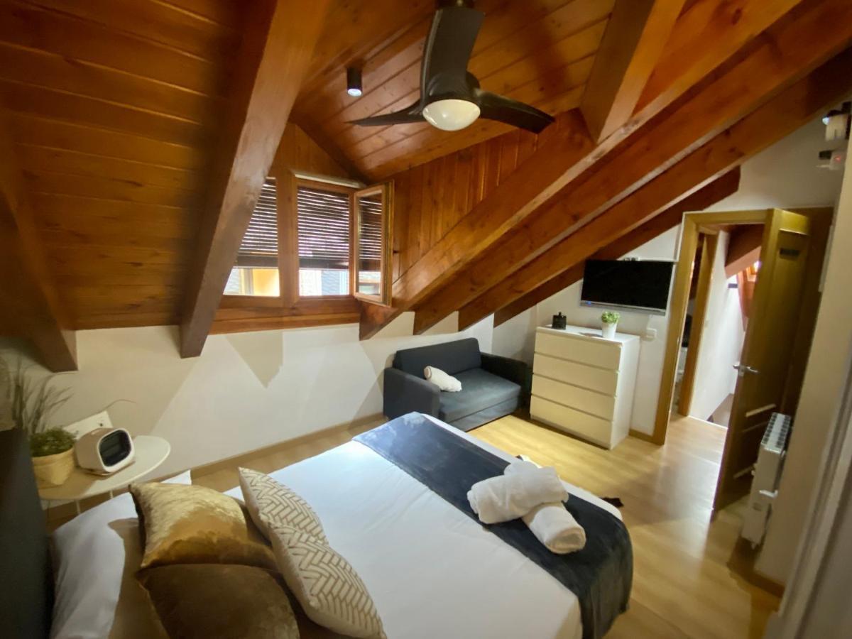 Cal Domenec Rialp - Duplex Con Encanto - Se Admiten Mascotas Екстериор снимка